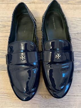 TORY BURCH Women Ballet Loafer Navy Patent Leather Logo Flats Size 9.5